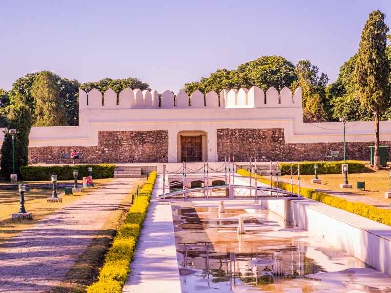 yadvindra gardens pinjore